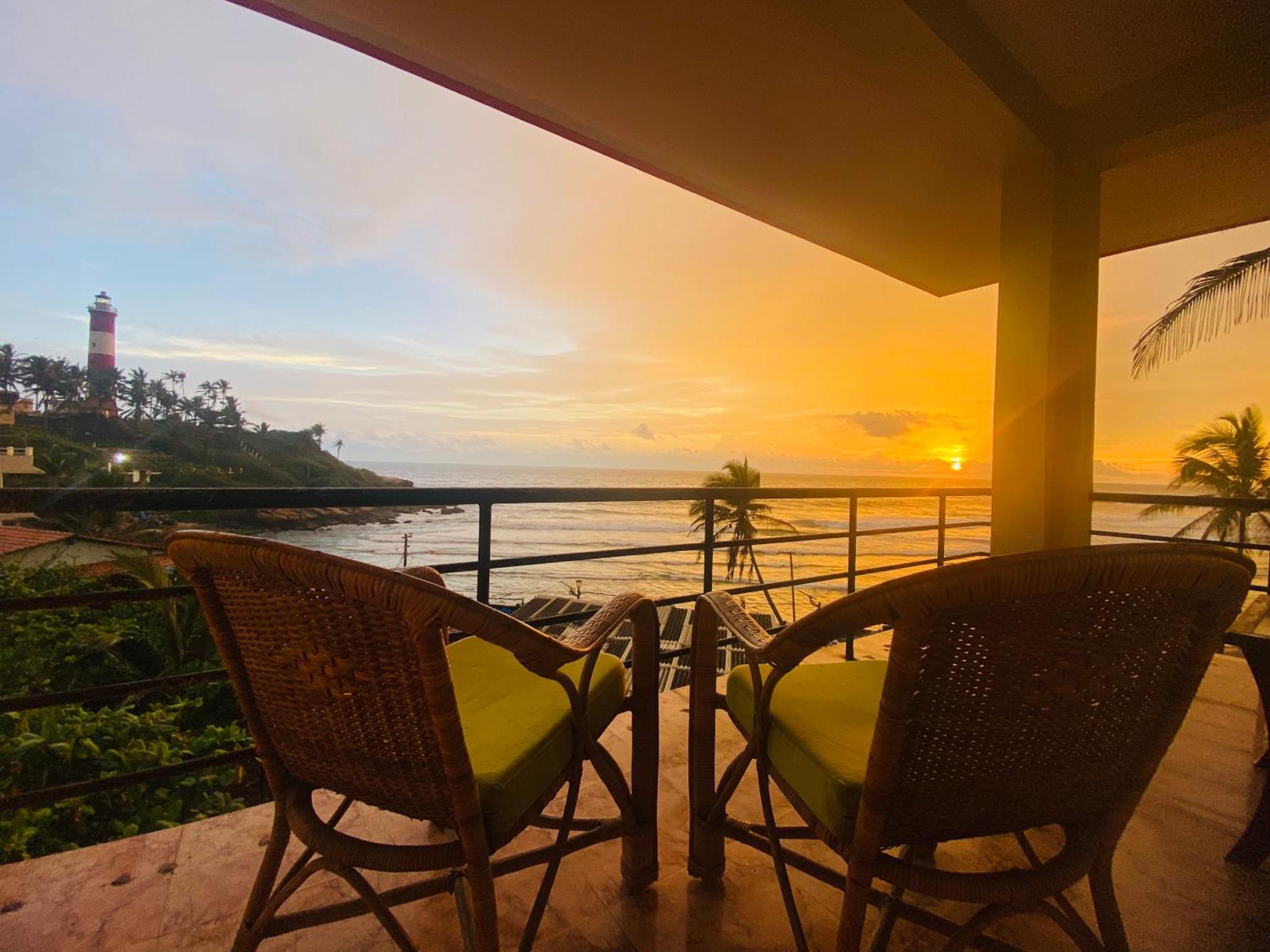 Karma Beach Resort Kovalam Extérieur photo